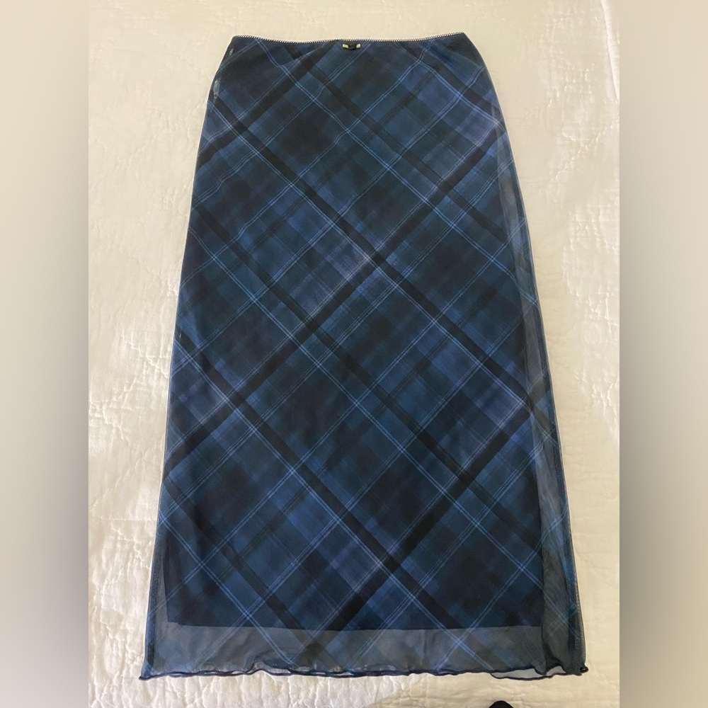 Zara tulle navy blue plaid midi skirt
with sheer overlay